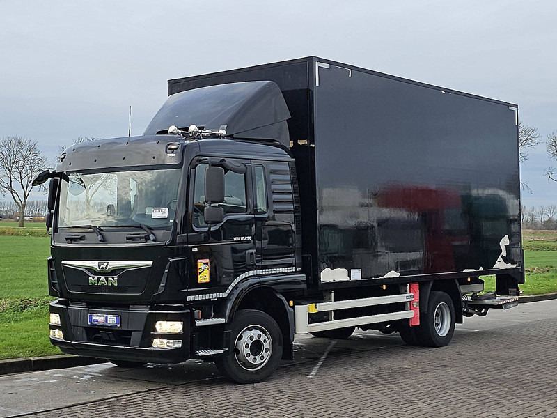 MAN 12.290 TGM 1 BED LIFT 54 TKM - Camion fourgon: photos 2 MAN 12.290 TGM 1 BED LIFT 54 TKM - Camion fourgon: photos 2