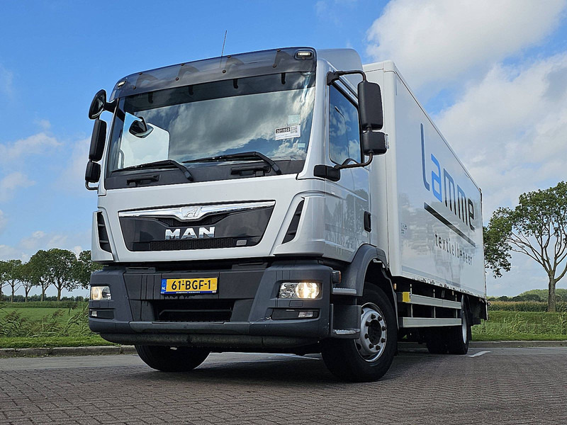 MAN 15.290 TGM - Camion fourgon: photos 1 MAN 15.290 TGM - Camion fourgon: photos 1
