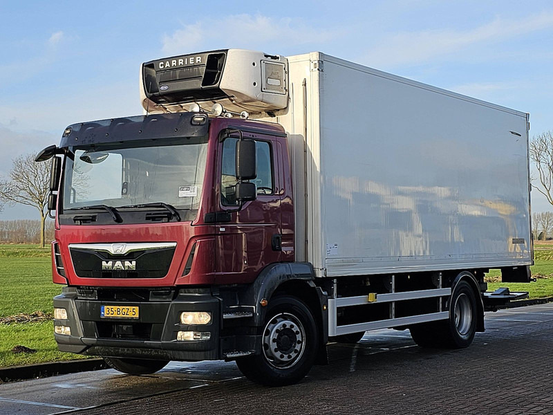 MAN 18.250 TGM MULTI TEMP TAILLIFT - Camion frigorifique: photos 2 MAN 18.250 TGM MULTI TEMP TAILLIFT - Camion frigorifique: photos 2