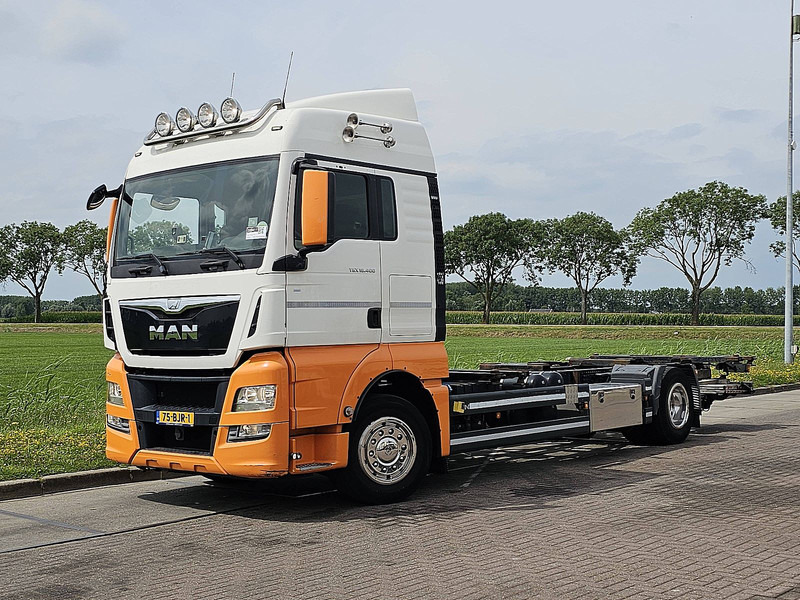 MAN 18.400 TGX XLX 4X2 LL 2T LIFT - Camion porte-conteneur/ Caisse mobile: photos 2 MAN 18.400 TGX XLX 4X2 LL 2T LIFT - Camion porte-conteneur/ Caisse mobile: photos 2