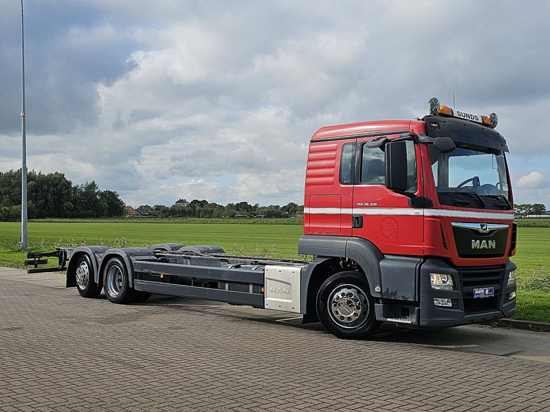 MAN 26.320 TGS 6X2-4 LL WB 590 - Châssis cabine: photos 5 MAN 26.320 TGS 6X2-4 LL WB 590 - Châssis cabine: photos 5