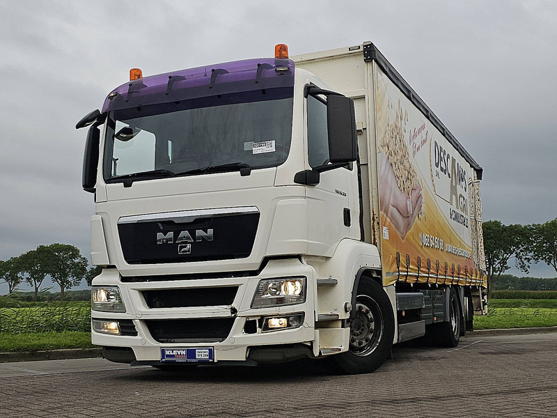 MAN 26.320 TGS - Camion à rideaux coulissants: photos 1 MAN 26.320 TGS - Camion à rideaux coulissants: photos 1