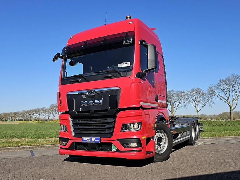MAN 26.470 TGX GX 6X2-4 STEER AXLE - Camion porte-conteneur/ Caisse mobile: photos 1 MAN 26.470 TGX GX 6X2-4 STEER AXLE - Camion porte-conteneur/ Caisse mobile: photos 1