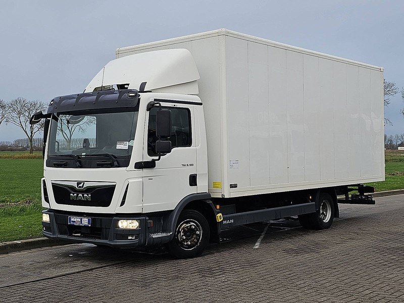 MAN 8.180 TGL Möbelkoffer - Camion fourgon: photos 2 MAN 8.180 TGL Möbelkoffer - Camion fourgon: photos 2