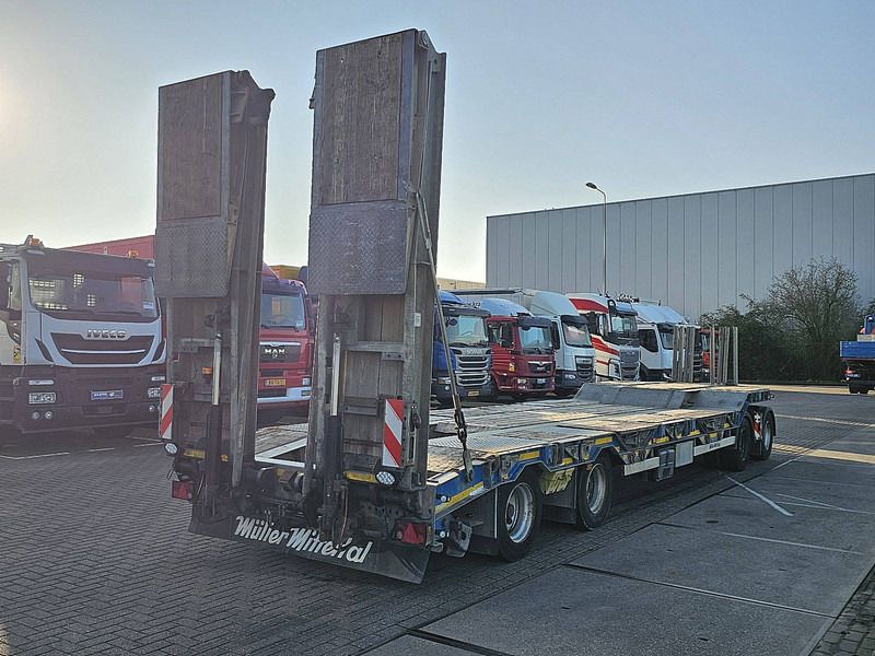 Mueller MITTELTAL T4 RMB 40 HYDR. RAMP. RADMULDE - Remorque porte-engin surbaissée: photos 2 Mueller MITTELTAL T4 RMB 40 HYDR. RAMP. RADMULDE - Remorque porte-engin surbaissée: photos 2