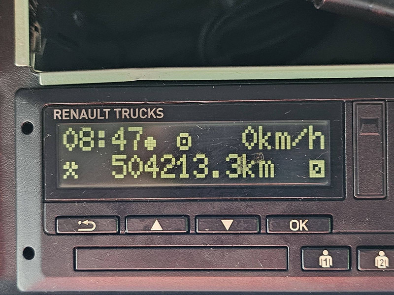Camion fourgon Renault D 240 11.9T AIRCO TAILLIFT: photos 9