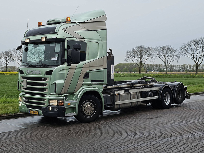 Scania G440 6X2 HOOKLIFT BROKEN - Camion ampliroll: photos 2 Scania G440 6X2 HOOKLIFT BROKEN - Camion ampliroll: photos 2