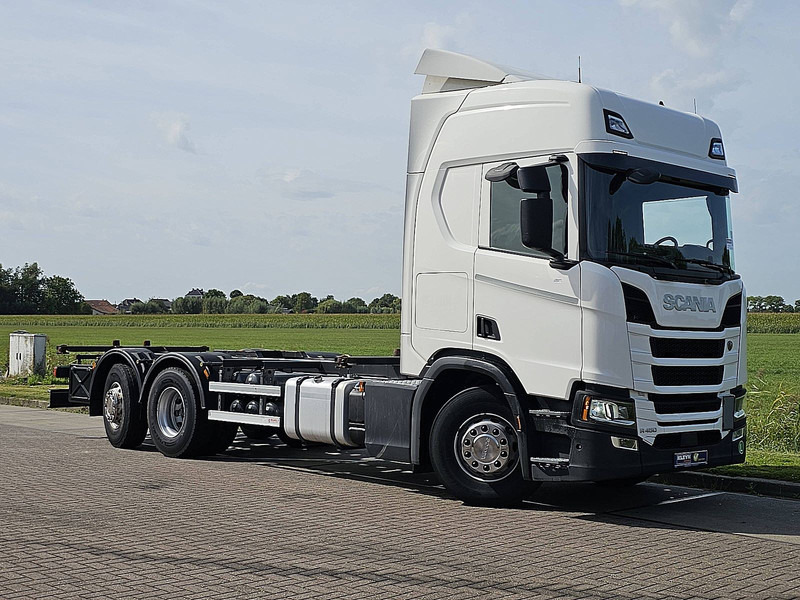 Scania R450 6X2*4 RET. LED WB475 - Camion porte-conteneur/ Caisse mobile: photos 5 Scania R450 6X2*4 RET. LED WB475 - Camion porte-conteneur/ Caisse mobile: photos 5