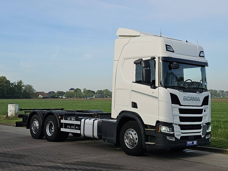 Scania R450 6x2*4 - Camion porte-conteneur/ Caisse mobile: photos 5 Scania R450 6x2*4 - Camion porte-conteneur/ Caisse mobile: photos 5