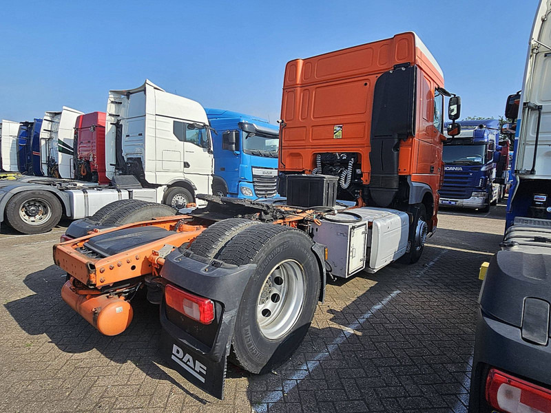 DAF XF 440 SPACECAB MANUAL - Tracteur routier: photos 3 DAF XF 440 SPACECAB MANUAL - Tracteur routier: photos 3