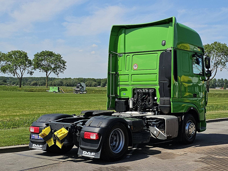 DAF XF 530 393tkm - Tracteur routier: photos 3 DAF XF 530 393tkm - Tracteur routier: photos 3