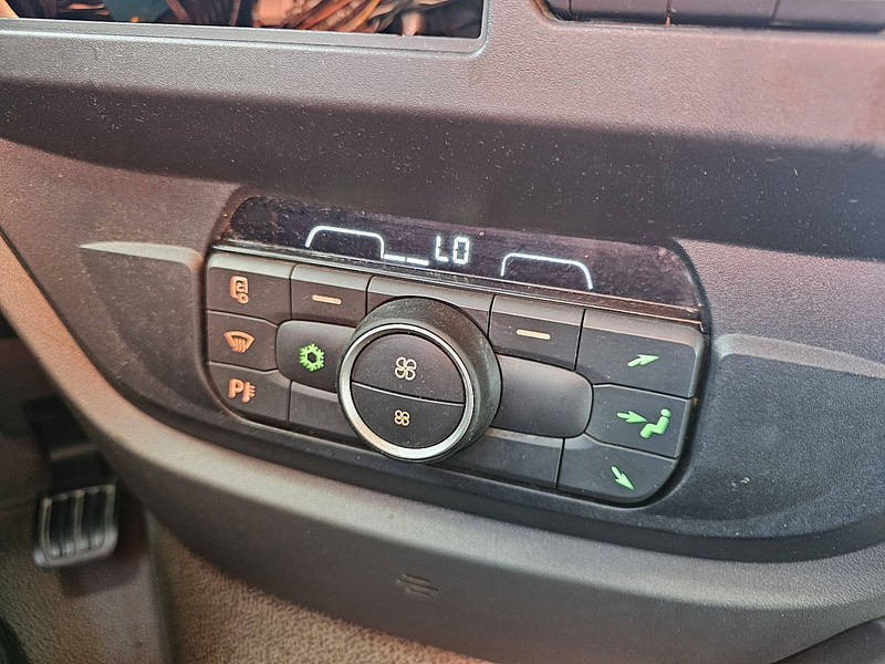 Tracteur routier DAF XF 530 SSC 6X2: photos 11 Tracteur routier DAF XF 530 SSC 6X2: photos 11