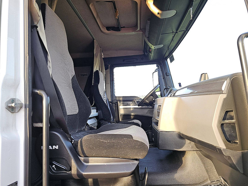 Tracteur routier MAN 18.460 TGX kipphydaulik: photos 7