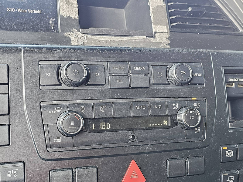 Tracteur routier MAN 18.510 TGX GX XXL INTARDER LED: photos 12 Tracteur routier MAN 18.510 TGX GX XXL INTARDER LED: photos 12