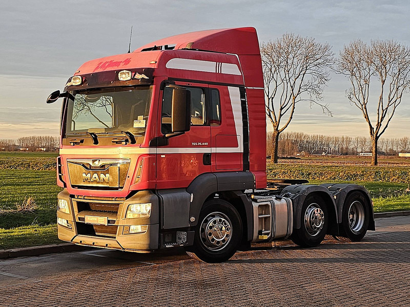 MAN 26.440 TGS LX 6X2-2 BLS 554TKM - Tracteur routier: photos 2 MAN 26.440 TGS LX 6X2-2 BLS 554TKM - Tracteur routier: photos 2