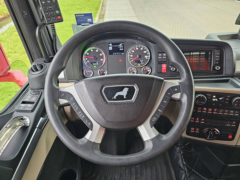 Tracteur routier MAN 26.500 TGX 6X2 XXL: photos 13 Tracteur routier MAN 26.500 TGX 6X2 XXL: photos 13