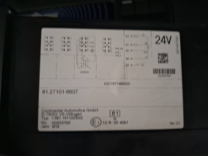 Tracteur routier MAN 26.500 TGX 6X2 XXL: photos 19 Tracteur routier MAN 26.500 TGX 6X2 XXL: photos 19