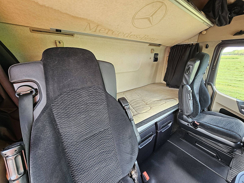Tracteur routier Mercedes-Benz ACTROS 1845 LS BIGSPACE 2X TANK: photos 13
