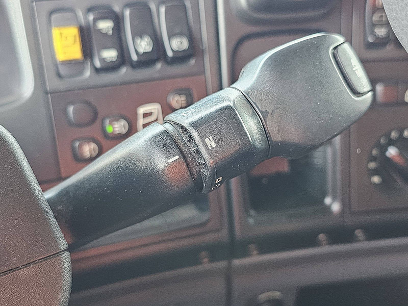 Tracteur routier Scania G410 HIGHLINE NL-TRUCK: photos 12 Tracteur routier Scania G410 HIGHLINE NL-TRUCK: photos 12