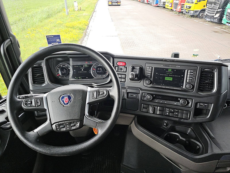 Tracteur routier Scania S450 SKIRTS 2X TANK RETAR: photos 8