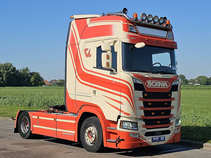 Scania S520 V8 RET. LEATHER - Tracteur routier: photos 5 Scania S520 V8 RET. LEATHER - Tracteur routier: photos 5