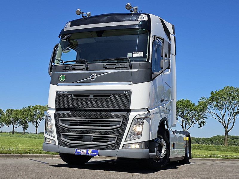 Volvo FH 460 I-SAVE SKIRTS 2XTANK - Tracteur routier: photos 1 Volvo FH 460 I-SAVE SKIRTS 2XTANK - Tracteur routier: photos 1