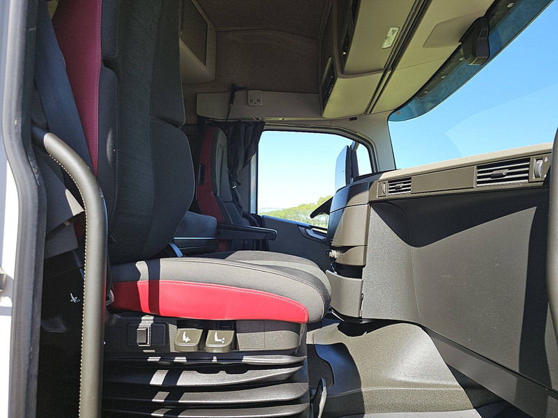 Tracteur routier Volvo FH 500 2X TANK I-PARK-COOL: photos 7
