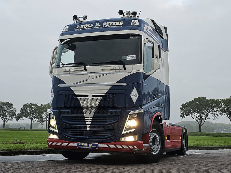 Volvo FH 500 SKIRTS 2X TANK VEB+ - Tracteur routier: photos 1 Volvo FH 500 SKIRTS 2X TANK VEB+ - Tracteur routier: photos 1