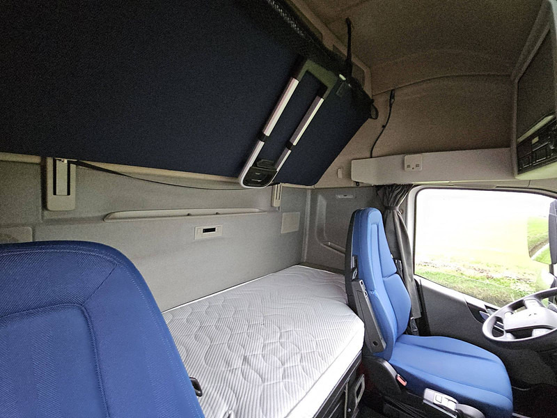 Tracteur routier Volvo FH 500 XL LED I-PARK-COOL: photos 15 Tracteur routier Volvo FH 500 XL LED I-PARK-COOL: photos 15