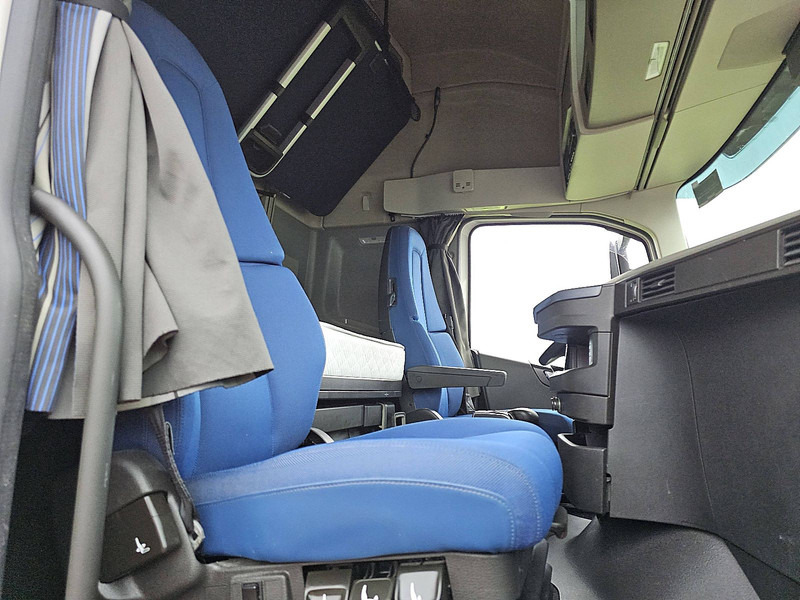 Tracteur routier Volvo FH 500 XL LED I-PARK-COOL: photos 7 Tracteur routier Volvo FH 500 XL LED I-PARK-COOL: photos 7