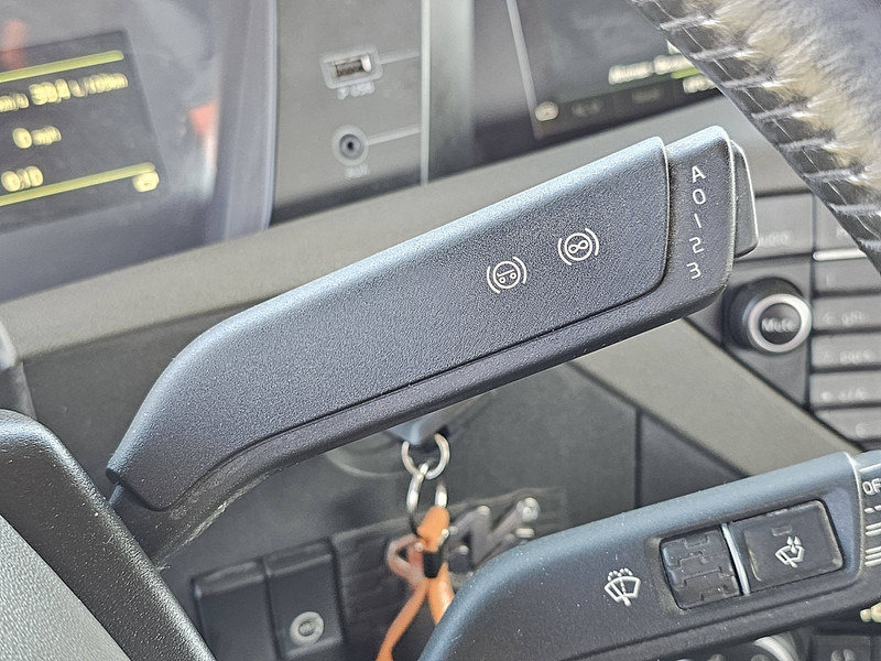 Tracteur routier Volvo FH 540 6X2 ALCOA XENON SHOW: photos 12