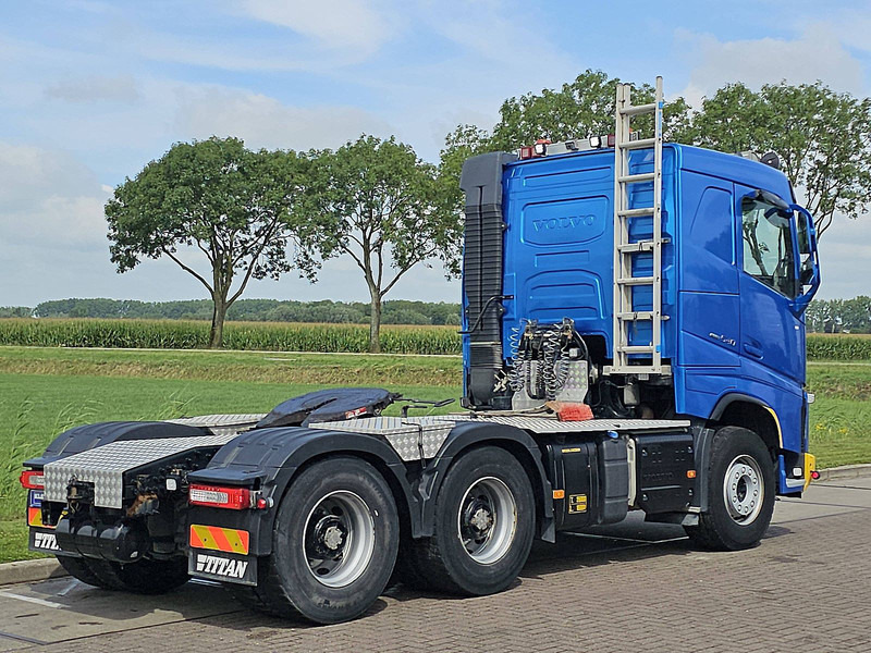 Volvo FH 540 6X4 LIFTING BOOGIE - Tracteur routier: photos 3 Volvo FH 540 6X4 LIFTING BOOGIE - Tracteur routier: photos 3