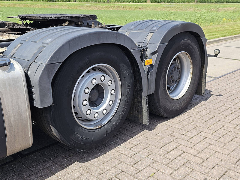 Tracteur routier Volvo FM 460 13LTR 6X2 STEERED: photos 14 Tracteur routier Volvo FM 460 13LTR 6X2 STEERED: photos 14