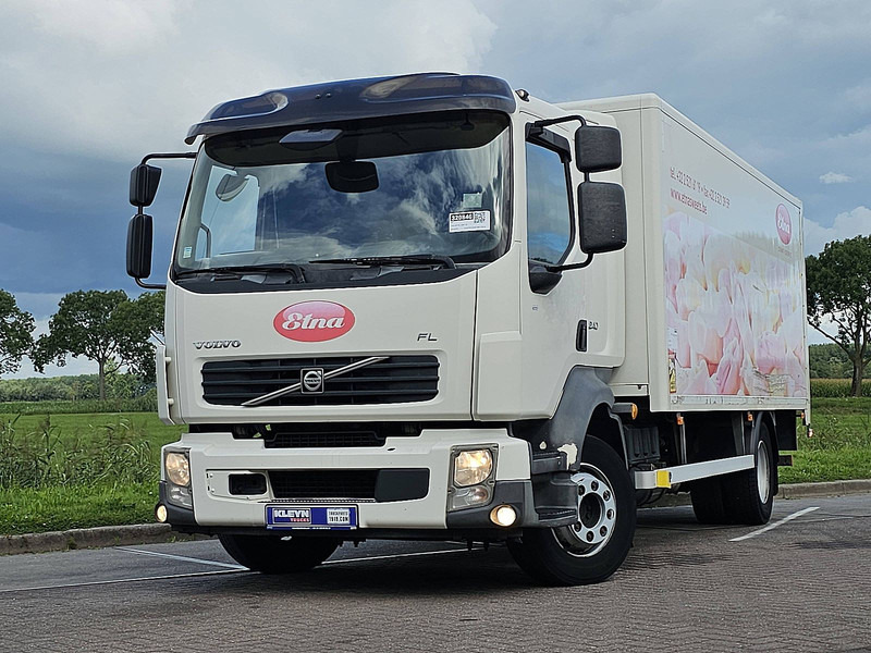 Volvo FL 240.12 - Camion fourgon: photos 1 Volvo FL 240.12 - Camion fourgon: photos 1