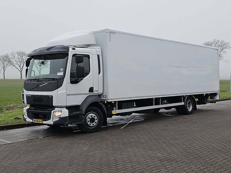 Volvo FL 250.14 AIRCO TAILLIFT - Camion fourgon: photos 2 Volvo FL 250.14 AIRCO TAILLIFT - Camion fourgon: photos 2