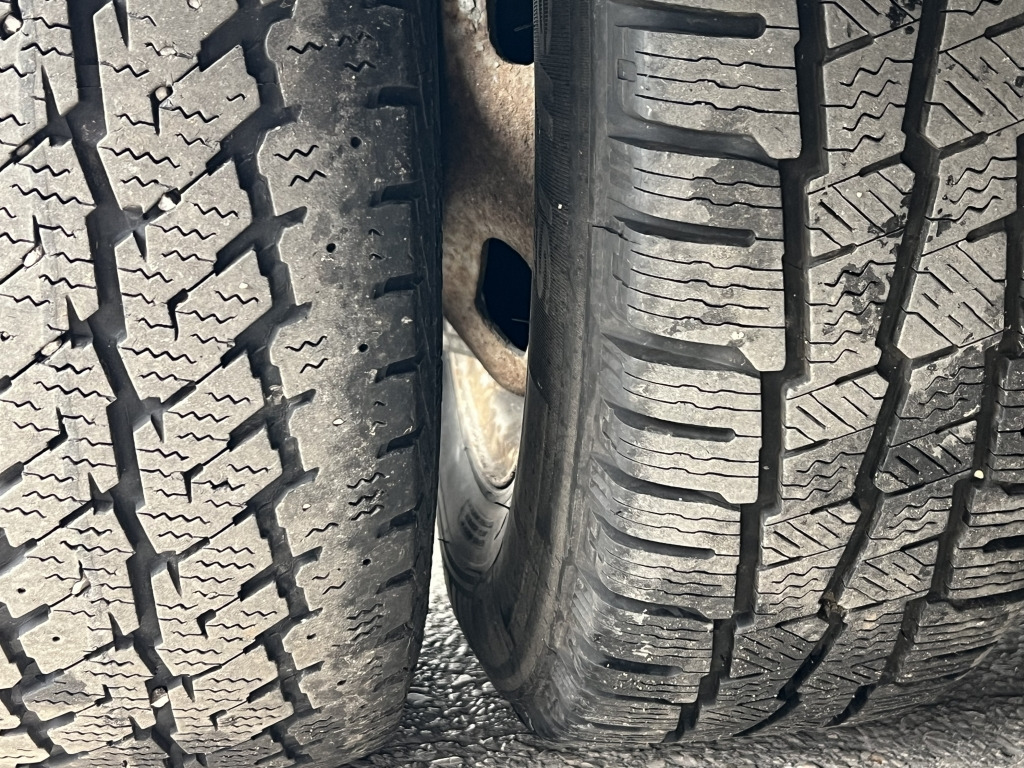 Iveco Daily 35C18 3.0 Euro4 Tempomat 4,15m Koffer+ LBW - Fourgon grand volume: photos 4 Iveco Daily 35C18 3.0 Euro4 Tempomat 4,15m Koffer+ LBW - Fourgon grand volume: photos 4