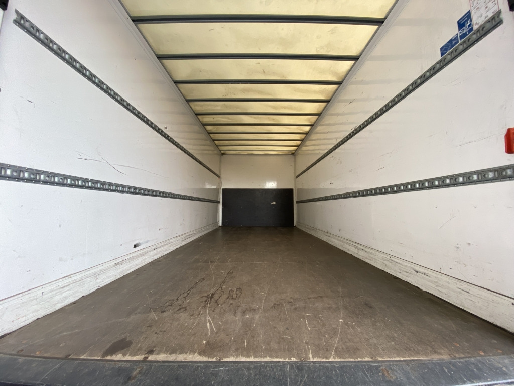 MAN TGL 8.190 Klima 6m Koffer LBW AHK Orig. 81'km - Camion fourgon: photos 5 MAN TGL 8.190 Klima 6m Koffer LBW AHK Orig. 81'km - Camion fourgon: photos 5