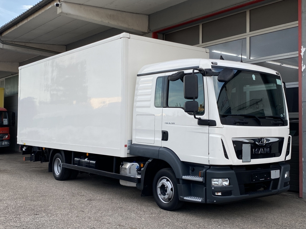 MAN TGL 8.190 Klima 6m Koffer LBW AHK Orig. 81'km - Camion fourgon: photos 1 MAN TGL 8.190 Klima 6m Koffer LBW AHK Orig. 81'km - Camion fourgon: photos 1