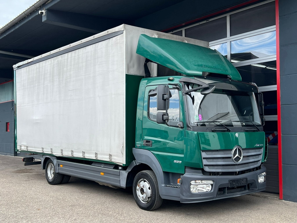 Mercedes-Benz Atego 823 Euro6 Klima 6,1m P+P AHK Orig. 164.tkm - Utilitaire rideaux coulissants (PLSC): photos 1 Mercedes-Benz Atego 823 Euro6 Klima 6,1m P+P AHK Orig. 164.tkm - Utilitaire rideaux coulissants (PLSC): photos 1