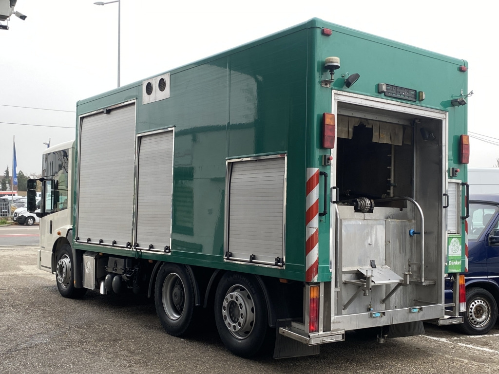 Mercedes-Benz Econic 2633 PLATZ Mülltonnenwaschanlage en leasing occasion Mercedes-Benz Econic 2633 PLATZ Mülltonnenwaschanlage: photos 10
