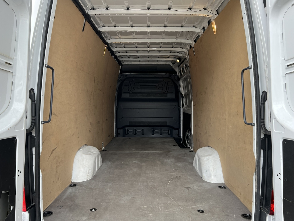Mercedes-Benz Sprinter 315 CDI Klima Tempomat 3-Sitze 77.000km - Fourgon utilitaire: photos 4 Mercedes-Benz Sprinter 315 CDI Klima Tempomat 3-Sitze 77.000km - Fourgon utilitaire: photos 4