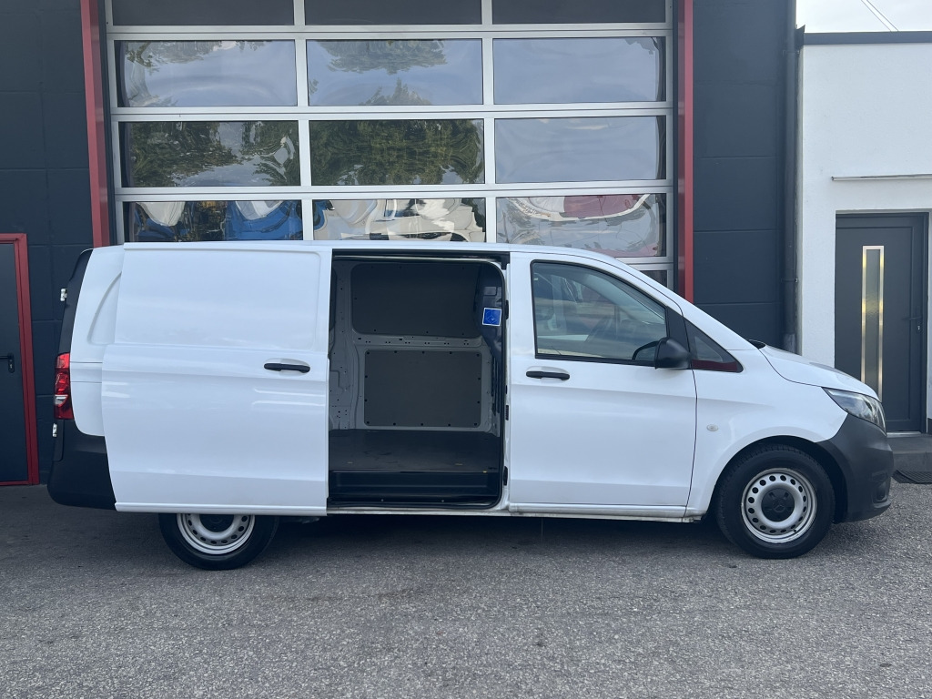 Mercedes-Benz Vito 110 CDI Lang Klima 3-Sitzer Heckflügeltüren - Fourgonnette: photos 4 Mercedes-Benz Vito 110 CDI Lang Klima 3-Sitzer Heckflügeltüren - Fourgonnette: photos 4