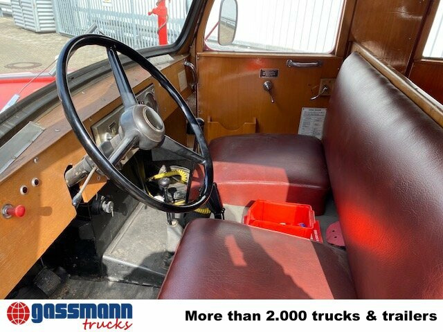 BORGWARD B522-A0 4x4 Löschgruppenfahrzeug LF - Voiture: photos 3 BORGWARD B522-A0 4x4 Löschgruppenfahrzeug LF - Voiture: photos 3