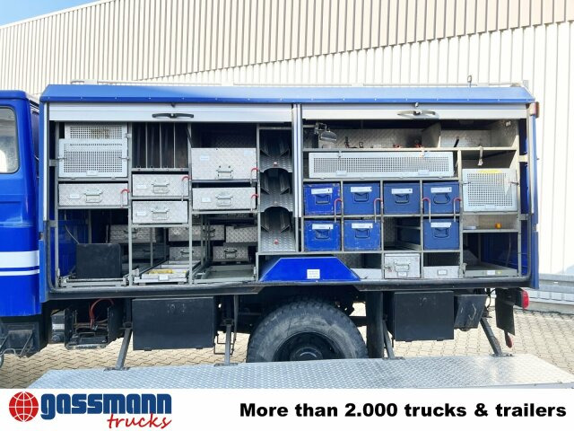 Iveco 120-23 AW 4x4 Doka, V8-Motor, Gerätewagen, - Camion de pompier: photos 4 Iveco 120-23 AW 4x4 Doka, V8-Motor, Gerätewagen, - Camion de pompier: photos 4