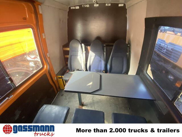 Utilitaire double cabine Iveco Daily 35S12 2,3 HPI 4x2, 8 Sitzplätze: photos 12