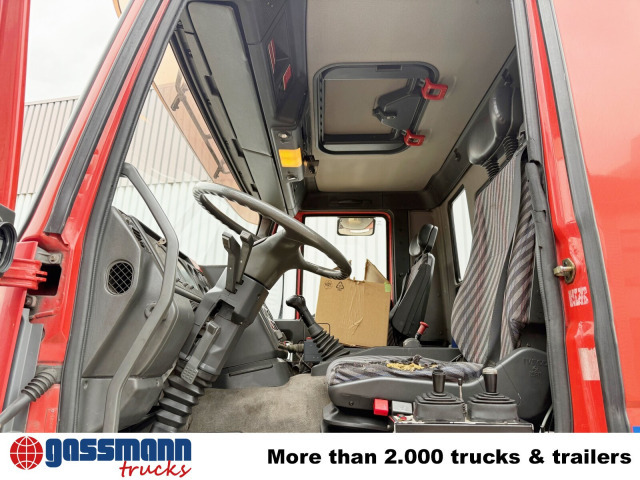 Iveco EuroTech 240E38 6x2-4, Lift-/Lenkachse, - Camion ampliroll, Camion grue: photos 3 Iveco EuroTech 240E38 6x2-4, Lift-/Lenkachse, - Camion ampliroll, Camion grue: photos 3