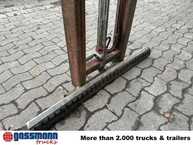 KM 312-V-1100 Palettenzange - Pinces pour Engins de chantier: photos 5 KM 312-V-1100 Palettenzange - Pinces pour Engins de chantier: photos 5
