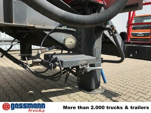 Kässbohrer Kässbohrer SSK 60/10-24 ADR, 60 cbm, - Citerne pulvérulente: photos 4 Kässbohrer Kässbohrer SSK 60/10-24 ADR, 60 cbm, - Citerne pulvérulente: photos 4