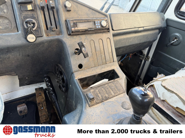 M26 R 4x2, City Tele-Absetzer - Camion multibenne: photos 4 M26 R 4x2, City Tele-Absetzer - Camion multibenne: photos 4