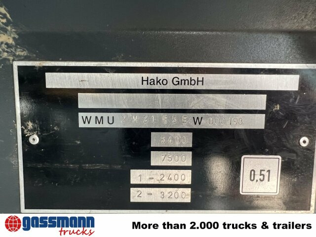 M31 4x4, 3-S-Kipper, Schneepflug, Streuer - Balayeuse de voirie: photos 3 M31 4x4, 3-S-Kipper, Schneepflug, Streuer - Balayeuse de voirie: photos 3